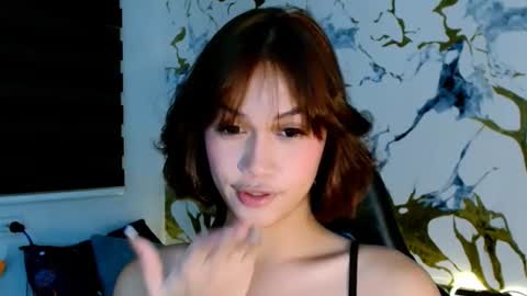 Snapshot of alondrasvenom69 chatting on July 5, 2026, 7:37 am Alondra online show from July 5, 2026, 7:37 am