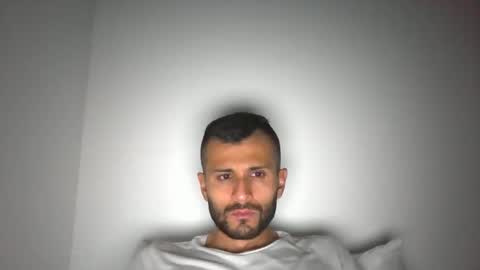 Alonp1022 online show from May 2, 2026, 5:12 am