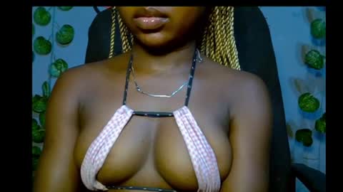 Snapshot of alosexy_bae chatting on June 17, 2026, 6:31 pm alo online show from June 17, 2026, 6:31 pm