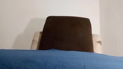 Snapshot of alotofcream chatting on December 3, 2024, 3:52 am alotofcream4u online show from December 3, 2024, 3:52 am