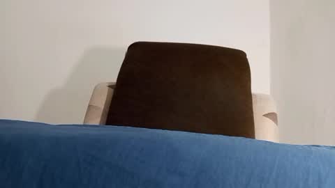 Snapshot of alotofcream chatting on December 4, 2024, 3:59 am alotofcream4u online show from December 4, 2024, 3:59 am