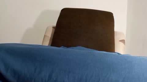 Snapshot of alotofcream chatting on February 14, 2025, 4:04 am alotofcream4u online show from February 14, 2025, 4:04 am