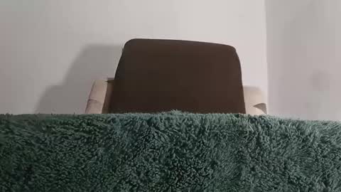 Snapshot of alotofcream chatting on October 17, 2025, 4:48 am alotofcream4u online show from October 17, 2025, 4:48 am