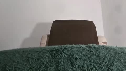 Snapshot of alotofcream chatting on November 9, 2025, 12:20 am alotofcream4u online show from November 9, 2025, 12:20 am