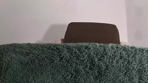 Snapshot of alotofcream chatting on November 19, 2025, 6:02 am alotofcream4u online show from November 19, 2025, 6:02 am