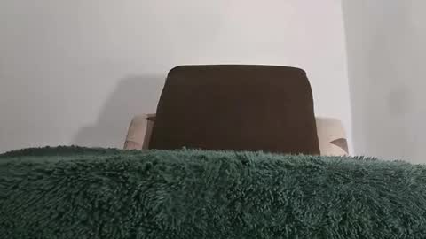 alotofcream4u online show from December 21, 2025, 5:03 am