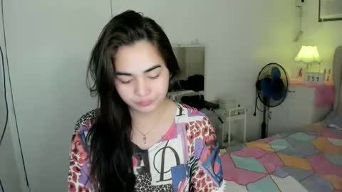 alovelydollnica online show from February 11, 2026, 3:44 am