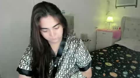 Snapshot of alovelydollnica chatting on May 13, 2026, 3:37 am alovelydollnica online show from May 13, 2026, 3:37 am