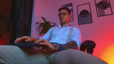alpha_dominus_ online show from May 3, 2026, 3:56 am