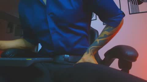 alpha_dominus_ online show from May 27, 2026, 7:05 am