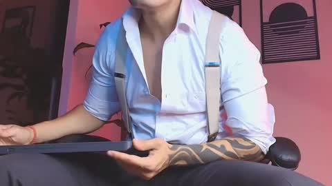 alpha_dominus_ online show from June 20, 2026, 4:37 am