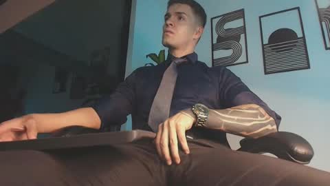 alpha_dominus_ online show from July 21, 2026, 3:31 am