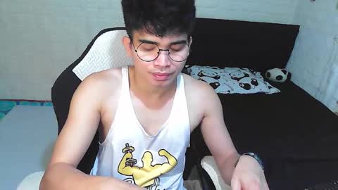 Snapshot of alpha_rider chatting on October 21, 2025, 3:24 pm Angelo online show from October 21, 2025, 3:24 pm