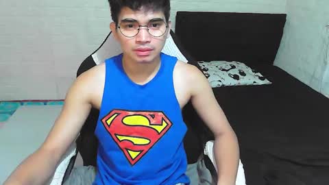 Snapshot of alpha_rider chatting on November 17, 2025, 5:35 am Angelo online show from November 17, 2025, 5:35 am