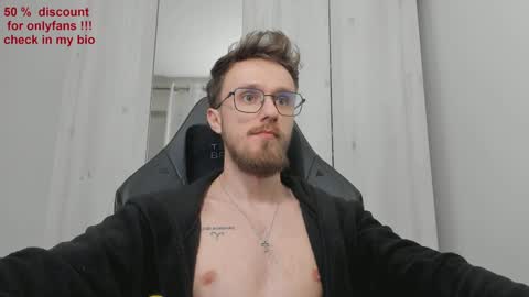 Snapshot of alphaboyfun chatting on January 26, 2025, 2:56 am Andi online show from January 26, 2025, 2:56 am