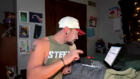 Snapshot of alphadomcole chatting on November 20, 2025, 10:26 am alphadomcole online show from November 20, 2025, 10:26 am