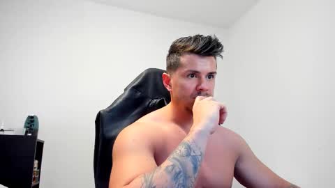 Snapshot of alphagodleatherking92 chatting on March 2, 2025, 9:42 am LeatherMaster online show from March 2, 2025, 9:42 am