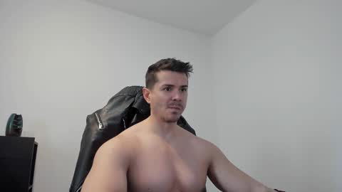 Snapshot of alphagodleatherking92 chatting on November 13, 2025, 10:14 am LeatherMaster online show from November 13, 2025, 10:14 am