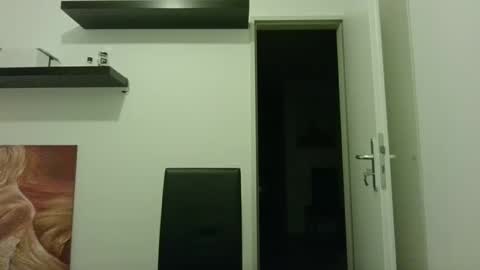 Snapshot of alphah_hunk chatting on September 27, 2025, 9:09 pm alphah_hunk online show from September 27, 2025, 9:09 pm