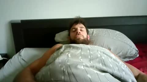 Snapshot of alphah_hunk chatting on October 12, 2025, 7:40 am alphah_hunk online show from October 12, 2025, 7:40 am