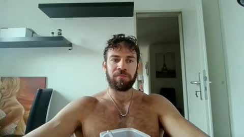 Snapshot of alphah_hunk chatting on October 20, 2025, 10:38 am alphah_hunk online show from October 20, 2025, 10:38 am