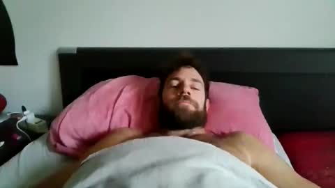 Snapshot of alphah_hunk chatting on November 2, 2025, 9:33 am alphah_hunk online show from November 2, 2025, 9:33 am