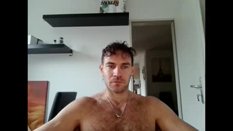 Snapshot of alphah_hunk chatting on November 10, 2025, 11:20 am alphah_hunk online show from November 10, 2025, 11:20 am