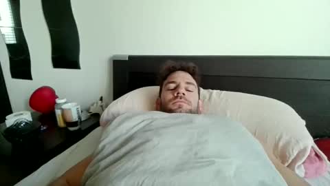 Snapshot of alphah_hunk chatting on November 19, 2025, 9:31 am alphah_hunk online show from November 19, 2025, 9:31 am