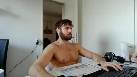 Snapshot of alphah_hunk chatting on January 13, 2026, 12:43 pm alphah_hunk online show from January 13, 2026, 12:43 pm