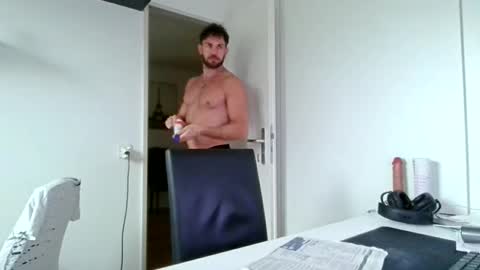 Snapshot of alphah_hunk chatting on March 15, 2026, 3:07 pm alphah_hunk online show from March 15, 2026, 3:07 pm