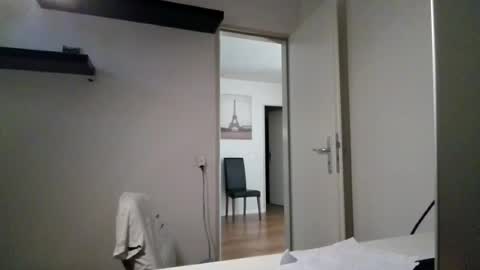 Snapshot of alphah_hunk chatting on July 15, 2026, 5:18 pm alphah_hunk online show from July 15, 2026, 5:18 pm