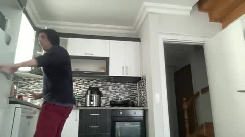 Snapshot of alphandre chatting on February 2, 2025, 12:35 pm AlphAndre online show from February 2, 2025, 12:35 pm