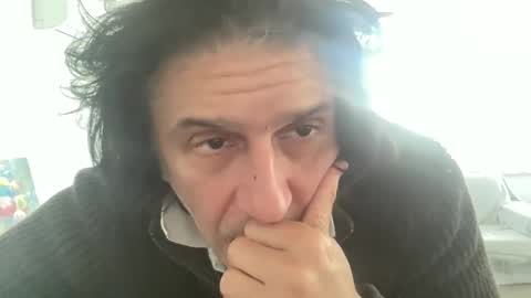 Snapshot of alphandre chatting on February 11, 2025, 12:58 pm AlphAndre online show from February 11, 2025, 12:58 pm