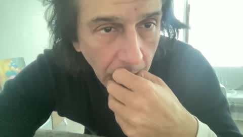 Snapshot of alphandre chatting on February 14, 2025, 2:54 pm AlphAndre online show from February 14, 2025, 2:54 pm