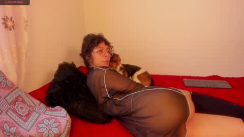 . .  online show from January 3, 2025, 10:40 pm