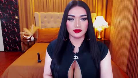 Alura Jhenson online show from September 21, 2025, 2:35 am