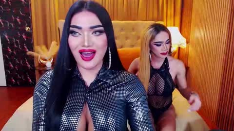 Alura Jhenson online show from October 5, 2025, 10:24 am