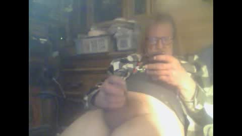 Snapshot of alwayshard4u1 chatting on January 3, 2025, 11:46 am alwayshard4u1 online show from January 3, 2025, 11:46 am