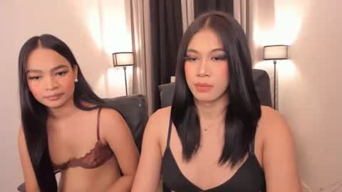 alwina_williams online show from May 4, 2026, 11:01 pm