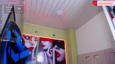 Snapshot of alya_gomez chatting on December 18, 2024, 8:25 pm online show from December 18, 2024, 8:25 pm