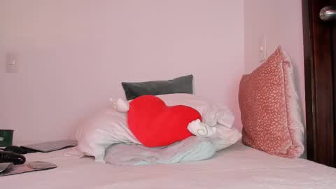 Aly Instg oficial alyjones  Lush and Domi love toys are on online show from February 20, 2025, 9:20 pm