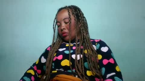 Snapshot of alypierette chatting on July 21, 2026, 8:11 pm alypierette online show from July 21, 2026, 8:11 pm
