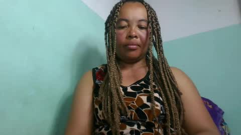 Snapshot of alypierette chatting on July 23, 2026, 8:07 pm alypierette online show from July 23, 2026, 8:07 pm