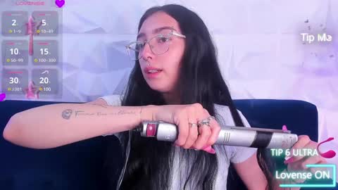 sopie online show from January 14, 2025, 11:10 am