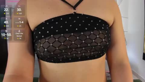 Snapshot of alysonshy chatting on May 25, 2026, 5:08 pm Aly Shy online show from May 25, 2026, 5:08 pm