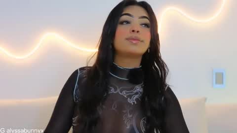 Snapshot of alyssa_bunnyx chatting on March 19, 2026, 4:27 am . online show from March 19, 2026, 4:27 am