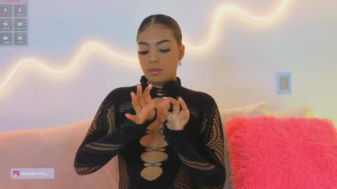 Snapshot of alyssa_bunnyx chatting on May 24, 2026, 3:22 am . online show from May 24, 2026, 3:22 am