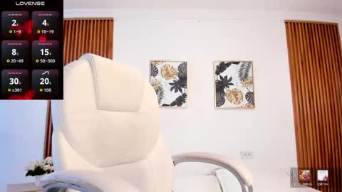 alyssabeauty_ online show from May 25, 2026, 7:09 pm