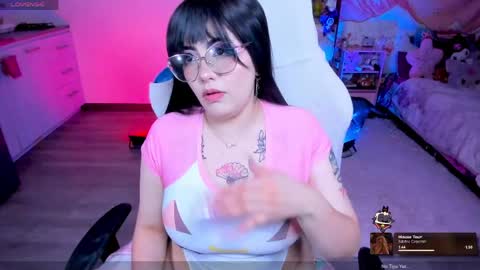 Snapshot of alyssaromanova chatting on April 29, 2026, 12:59 am . Monday to Saturday at 10pm and 6am Colombia time online show from April 29, 2026, 12:59 am