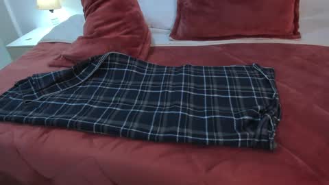 Snapshot of alyssia_wolds_1 chatting on February 7, 2025, 3:19 pm alyssia wolds online show from February 7, 2025, 3:19 pm